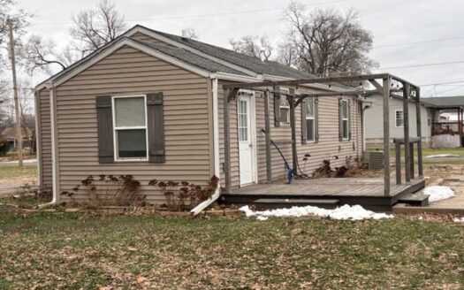 602 3rd Avenue, Milan, IL