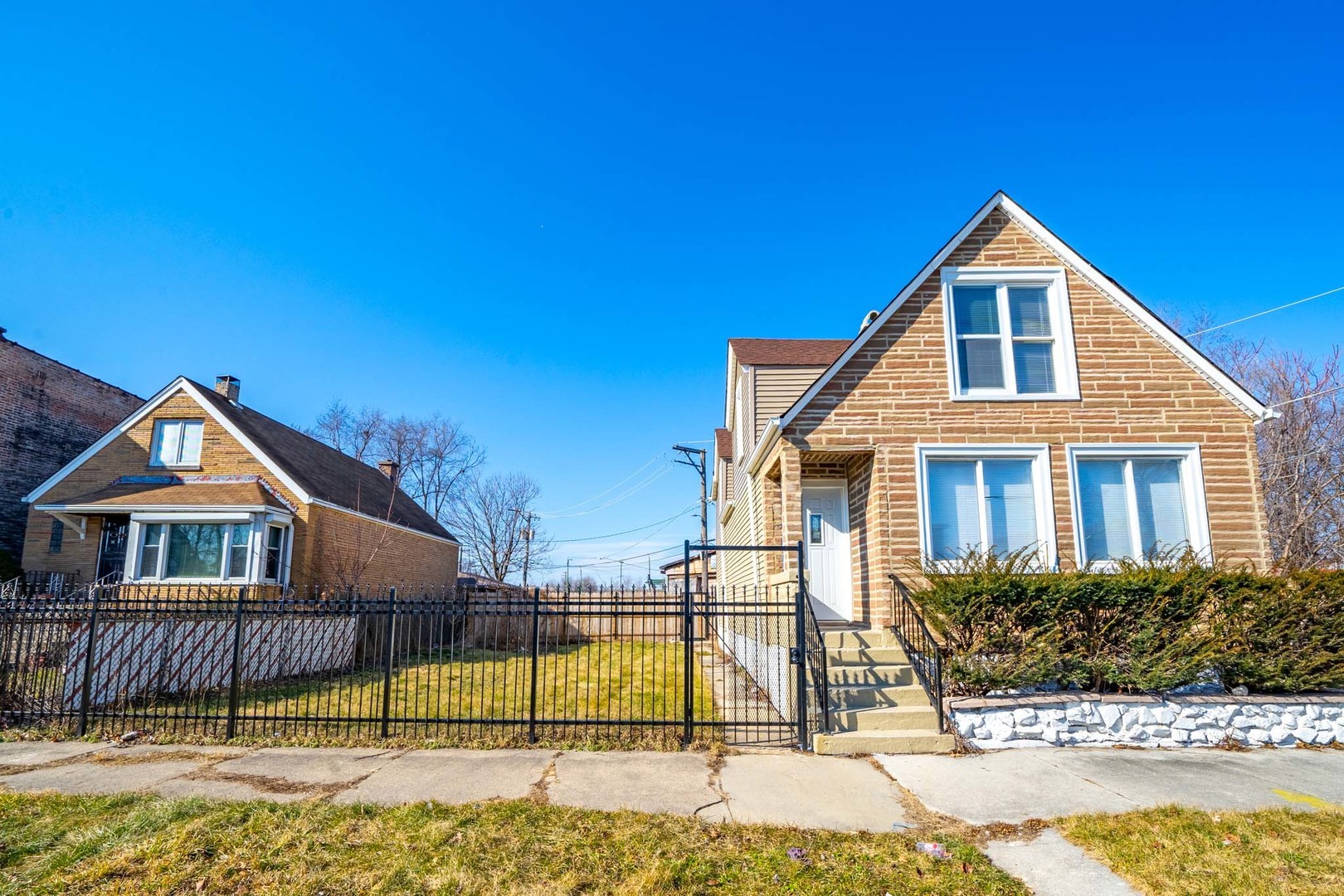 8616 S Emerald Avenue, Chicago, IL