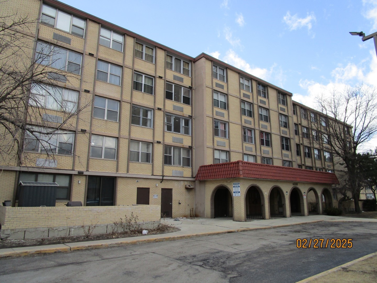 4350 W Ford City Drive #B1-402, Chicago, IL