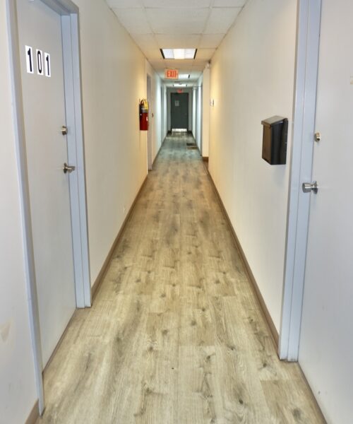 105 S Roselle Road, Schaumburg, IL