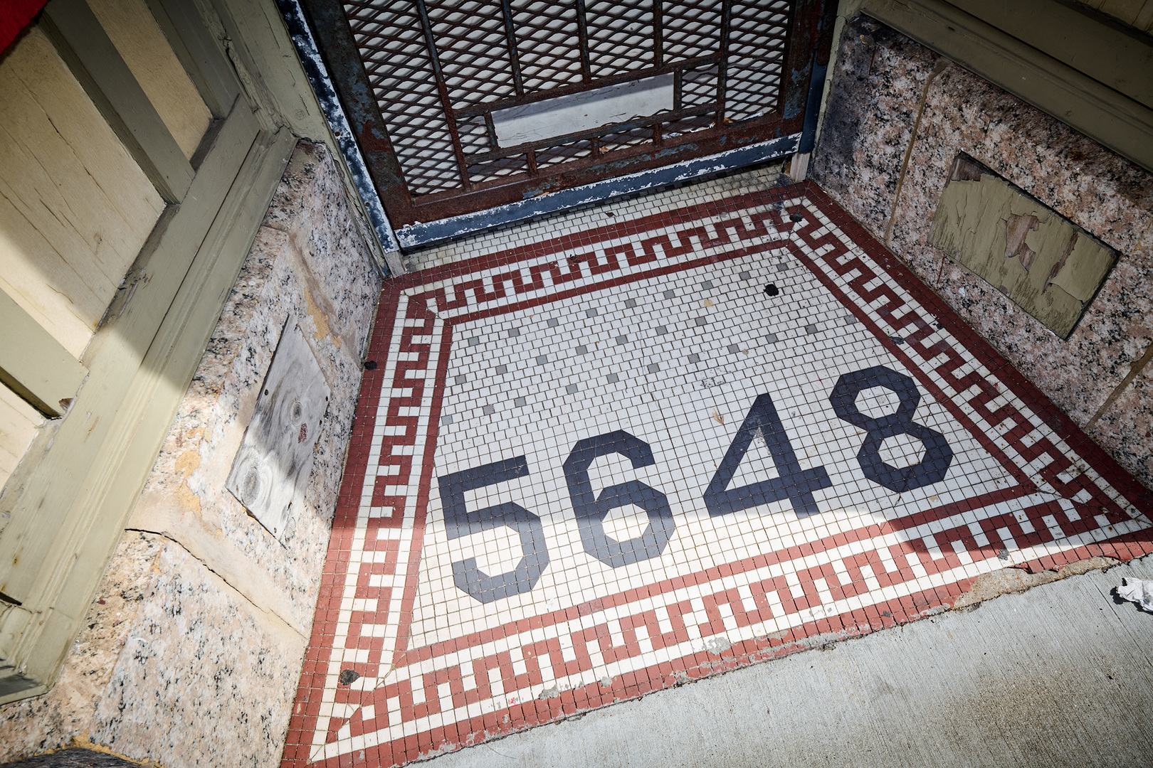 5636-48 W Division Street, Chicago, IL