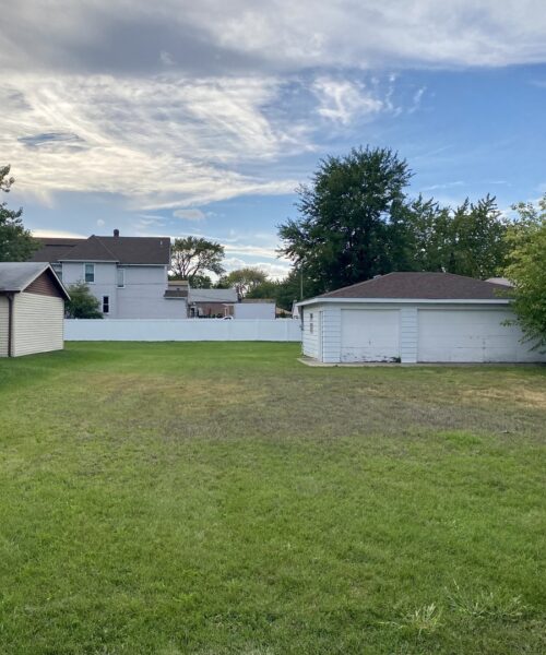 5626 East Avenue, Countryside, IL