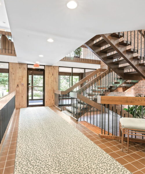 1409 Burr Oak Road #315A, Hinsdale, IL