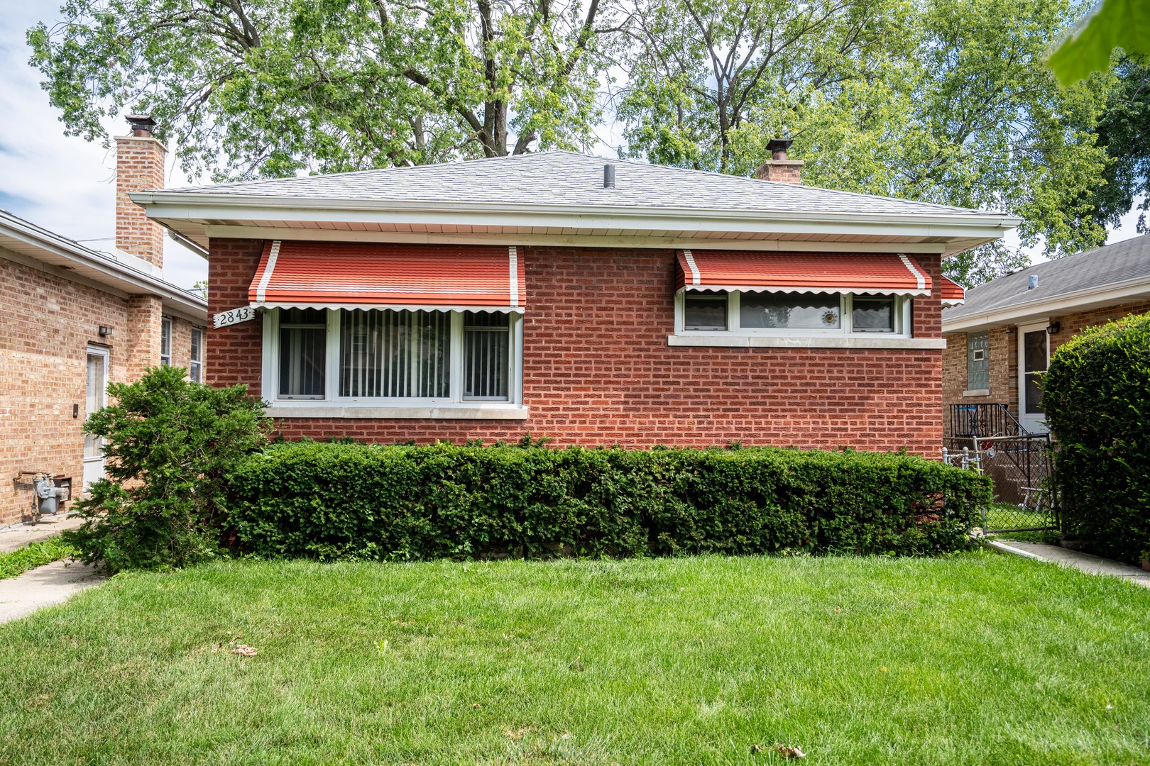 2843 Hawthorne Street, Franklin Park, IL