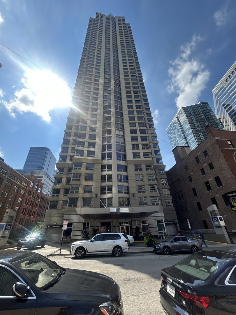 440 N Wabash Avenue #1803, Chicago, IL