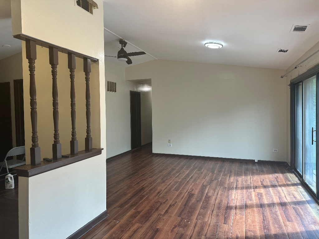 19208 Pine Drive #204, Country Club Hills, IL