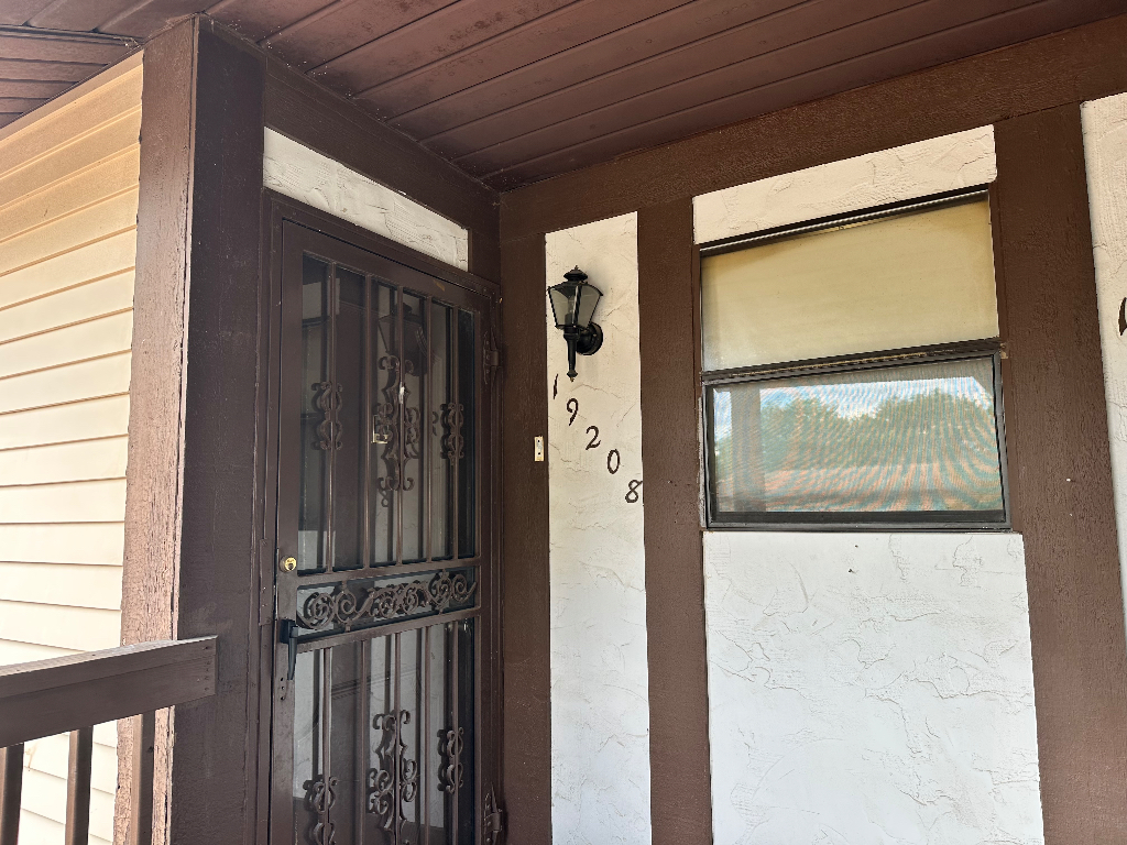 19208 Pine Drive #204, Country Club Hills, IL