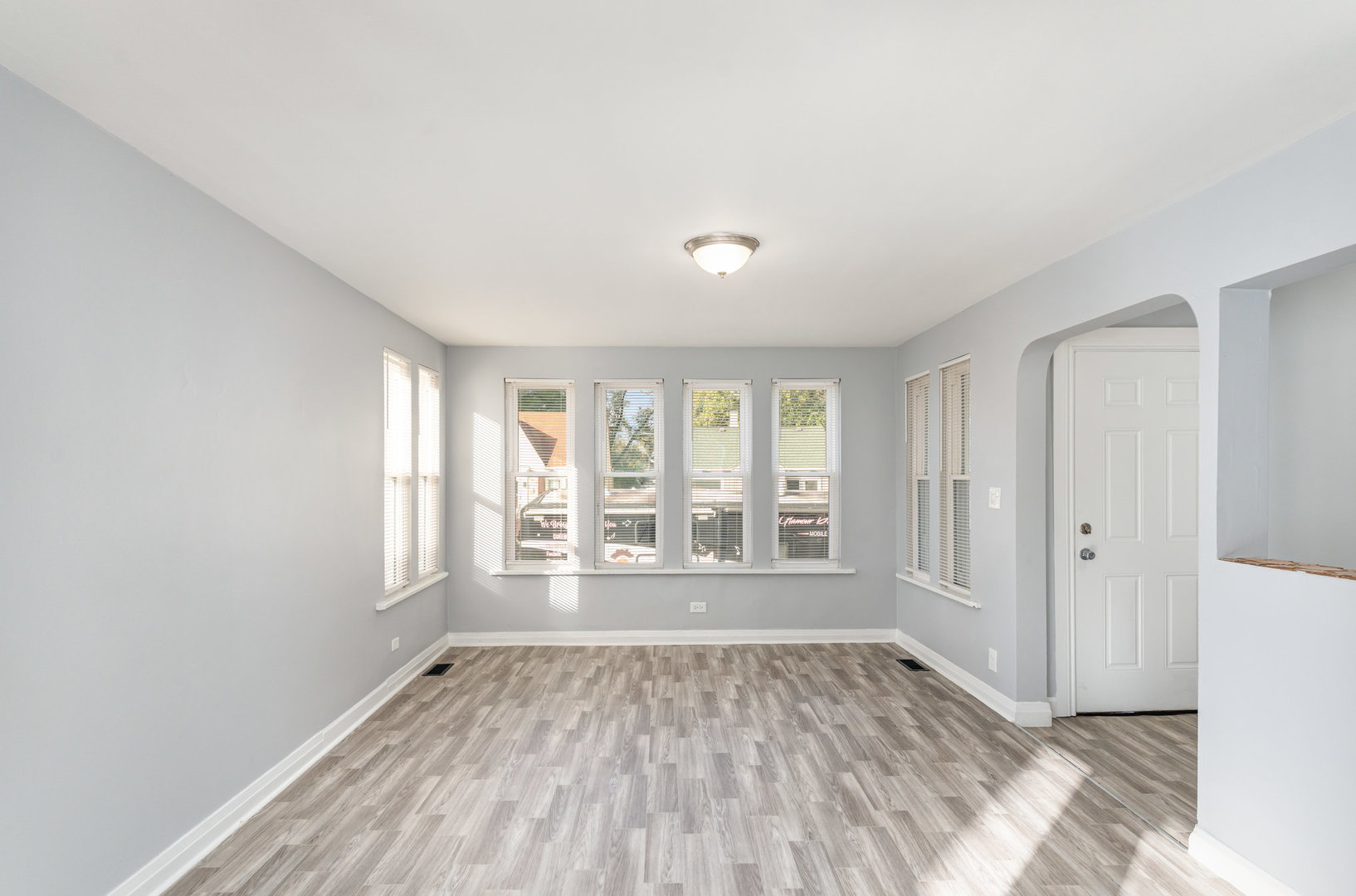 12413 S Carpenter Street, Calumet Park, IL