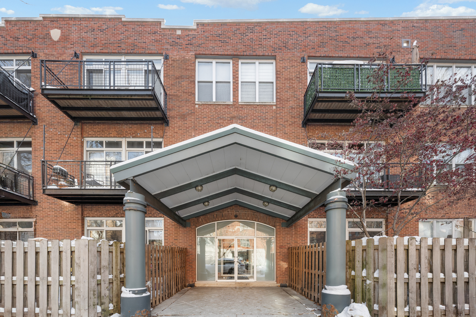 2333 W Saint Paul Avenue #333, Chicago, IL