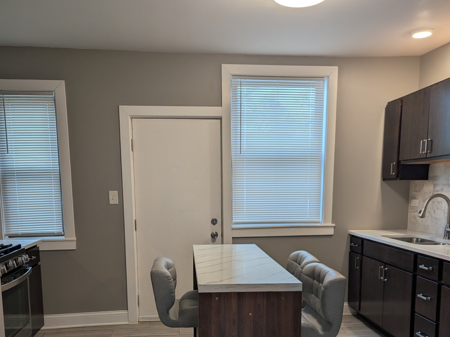 11005 S Perry Avenue #2, Chicago, IL