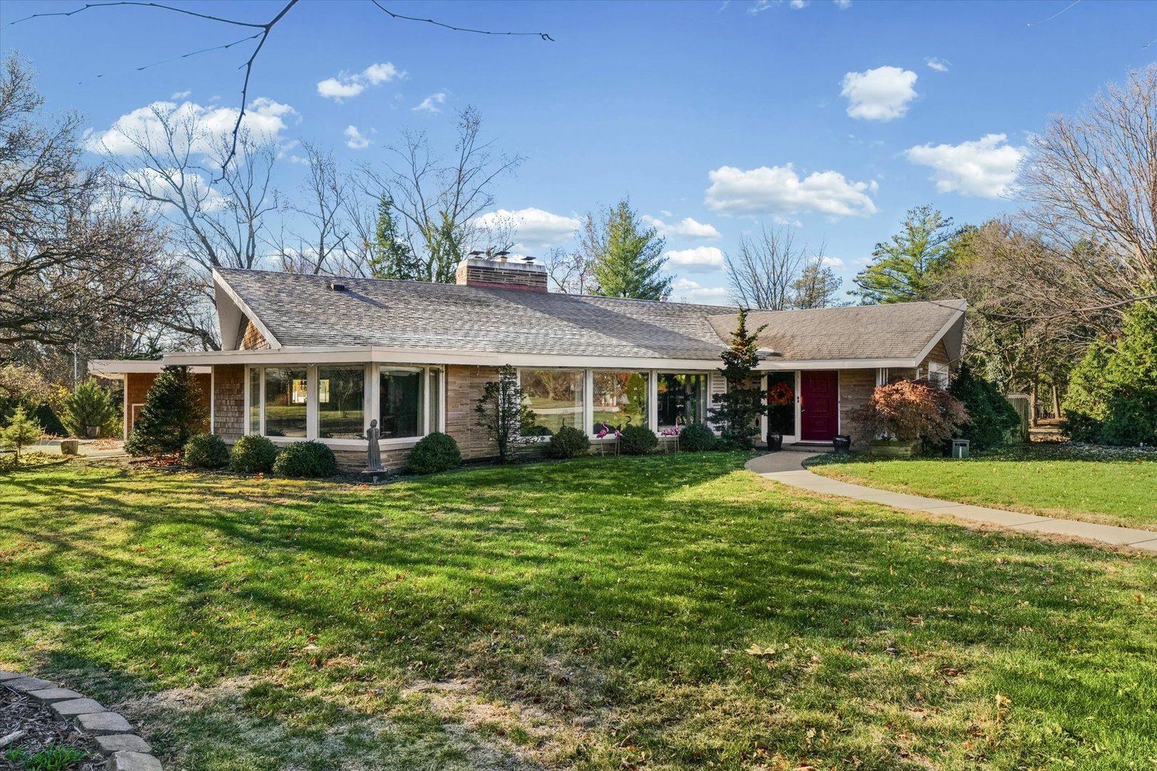 22 Greencroft Drive, Champaign, IL