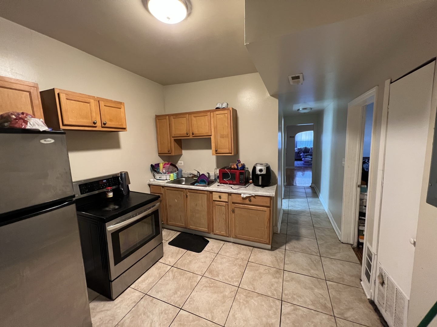 801 S Kedvale Avenue, Chicago, IL