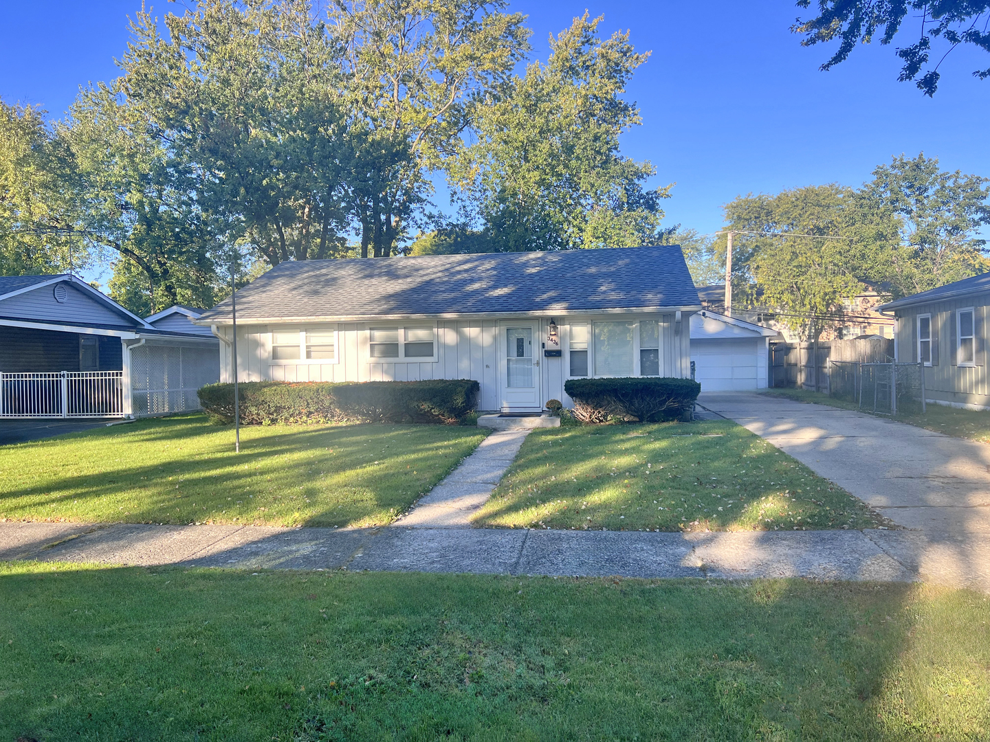 3436 Sally Drive, Steger, IL