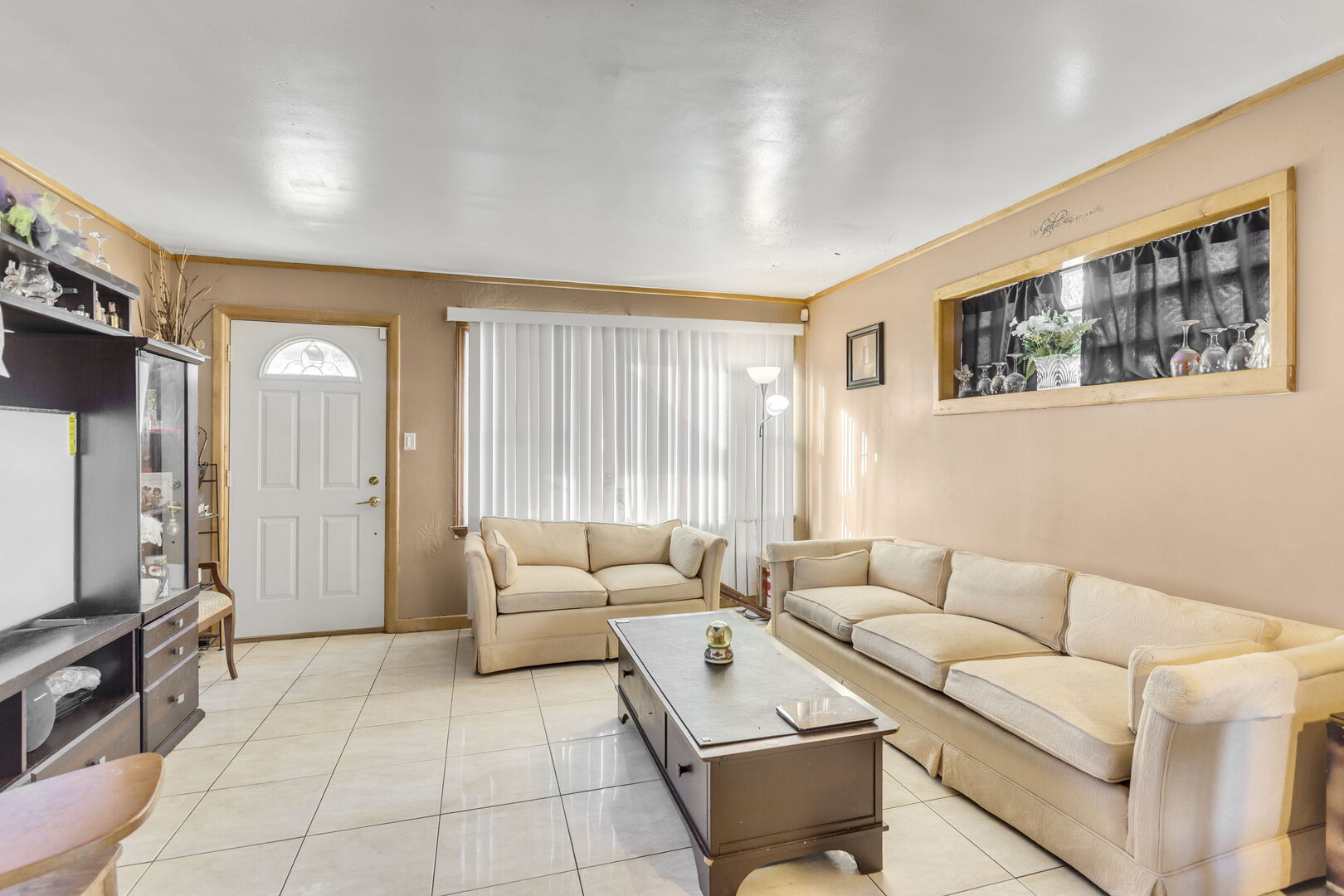 2341 S 24th Avenue, Broadview, IL