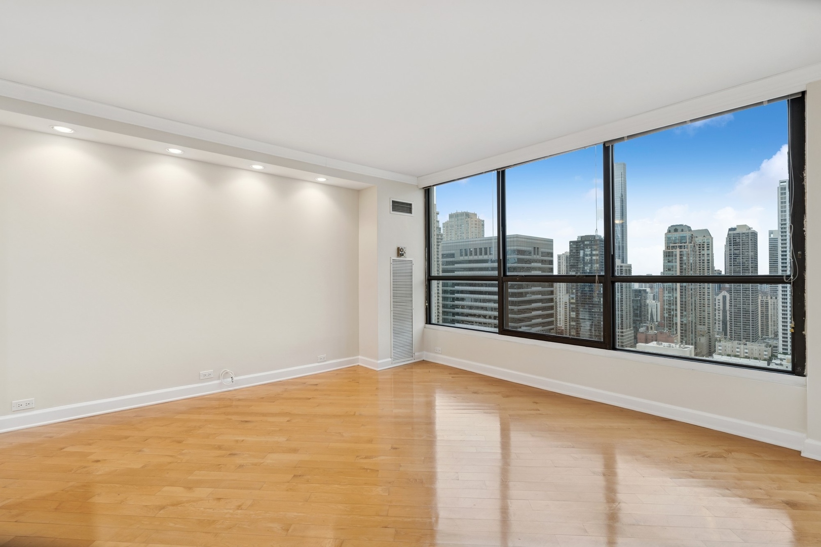 405 N WABASH Avenue #3412, Chicago, IL