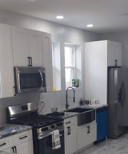 8251 S Carpenter Street, Chicago, IL