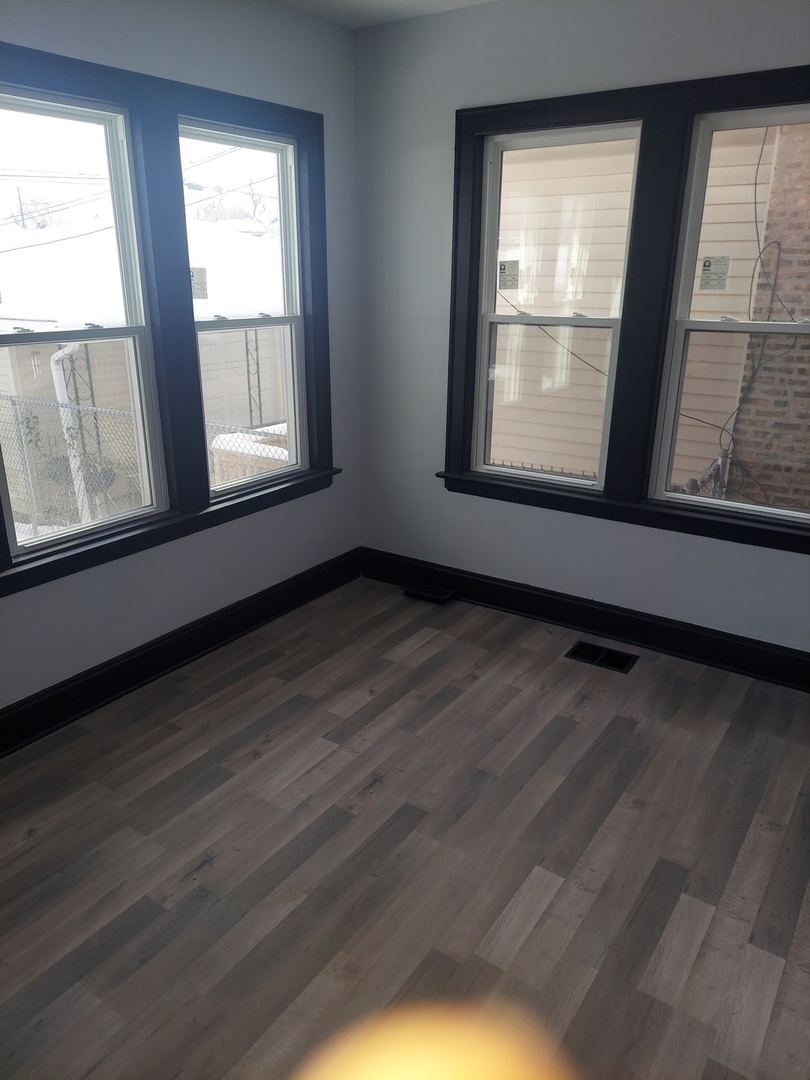 8251 S Carpenter Street, Chicago, IL