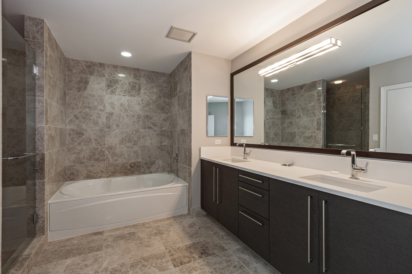 1201 S Prairie Avenue #805, Chicago, IL