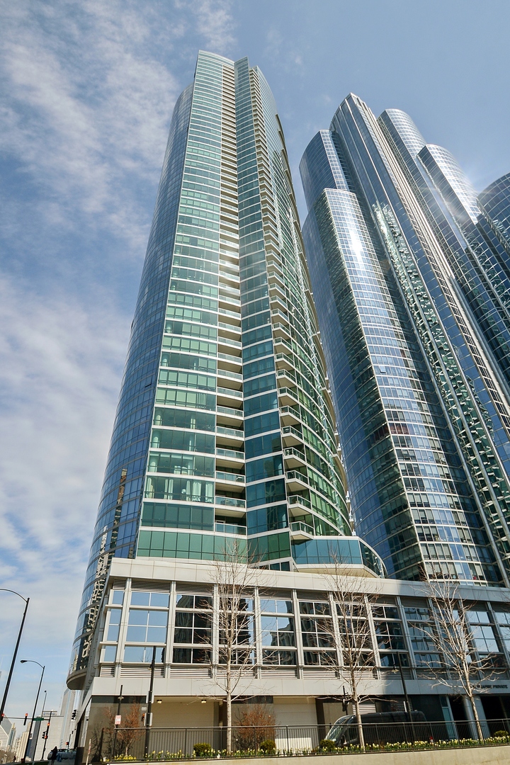 1201 S Prairie Avenue #805, Chicago, IL