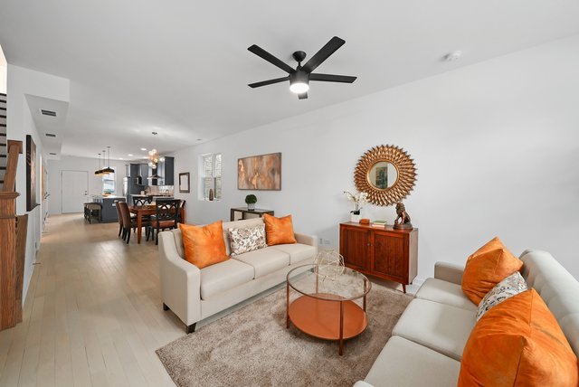 6552 S Evans Avenue, Chicago, IL