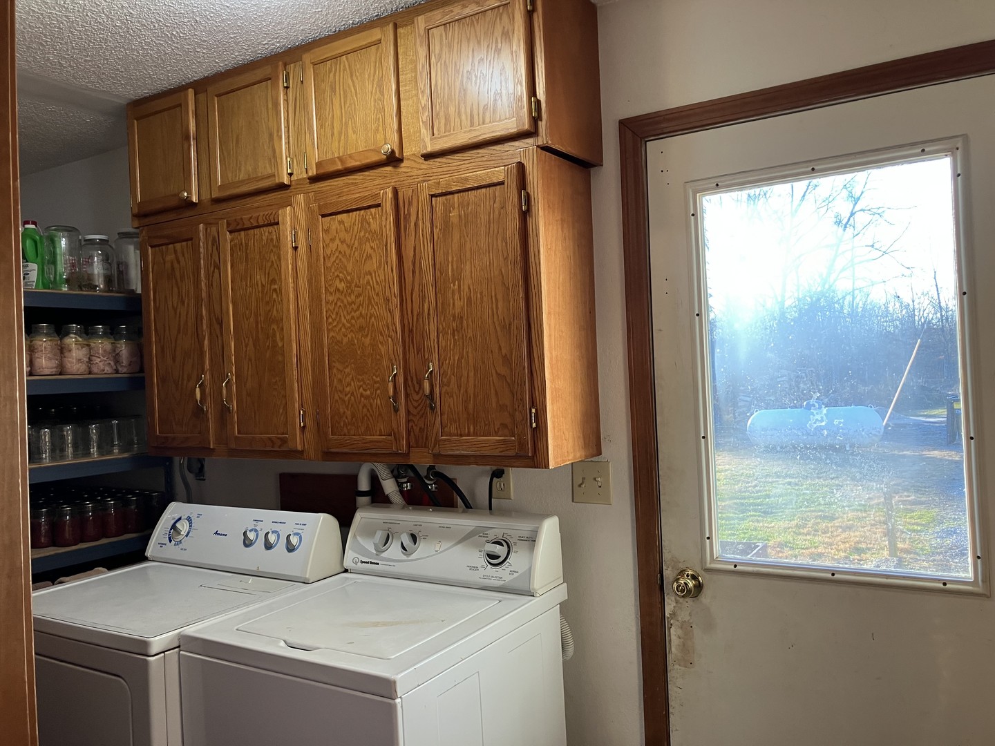 9576 State Route 161 Extension, Iuka, IL