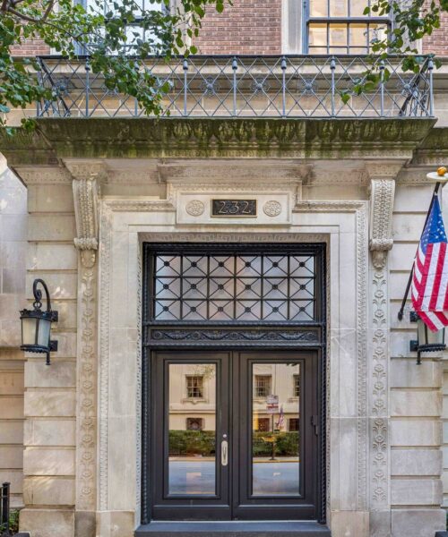 232 E Walton Place #4E, Chicago, IL