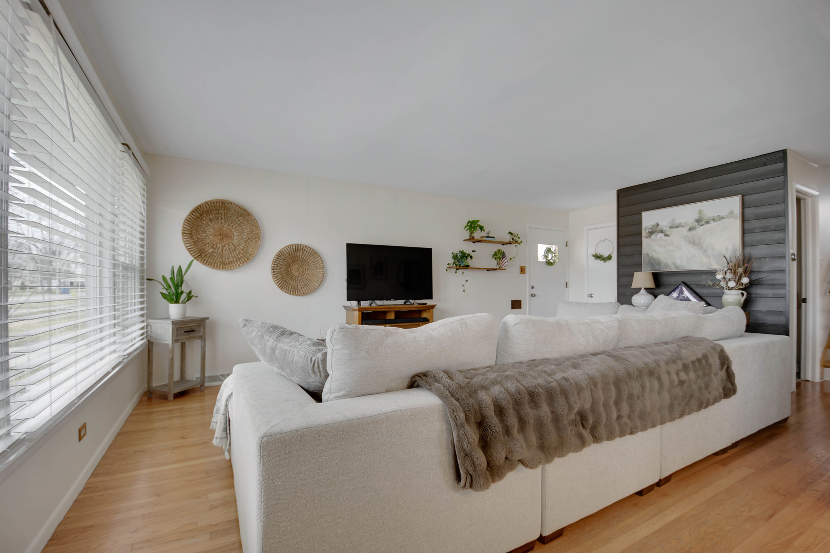 333 Homewood Court, Chicago Heights, IL