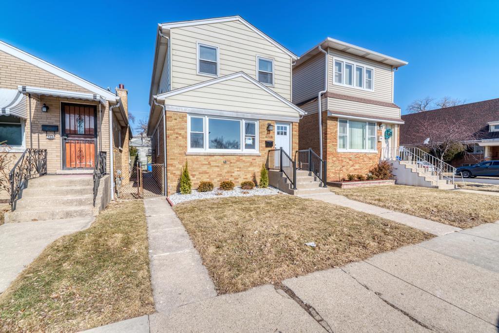 6218 W Foster Avenue, Chicago, IL