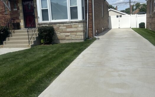 2816 W 85th Street, Chicago, IL