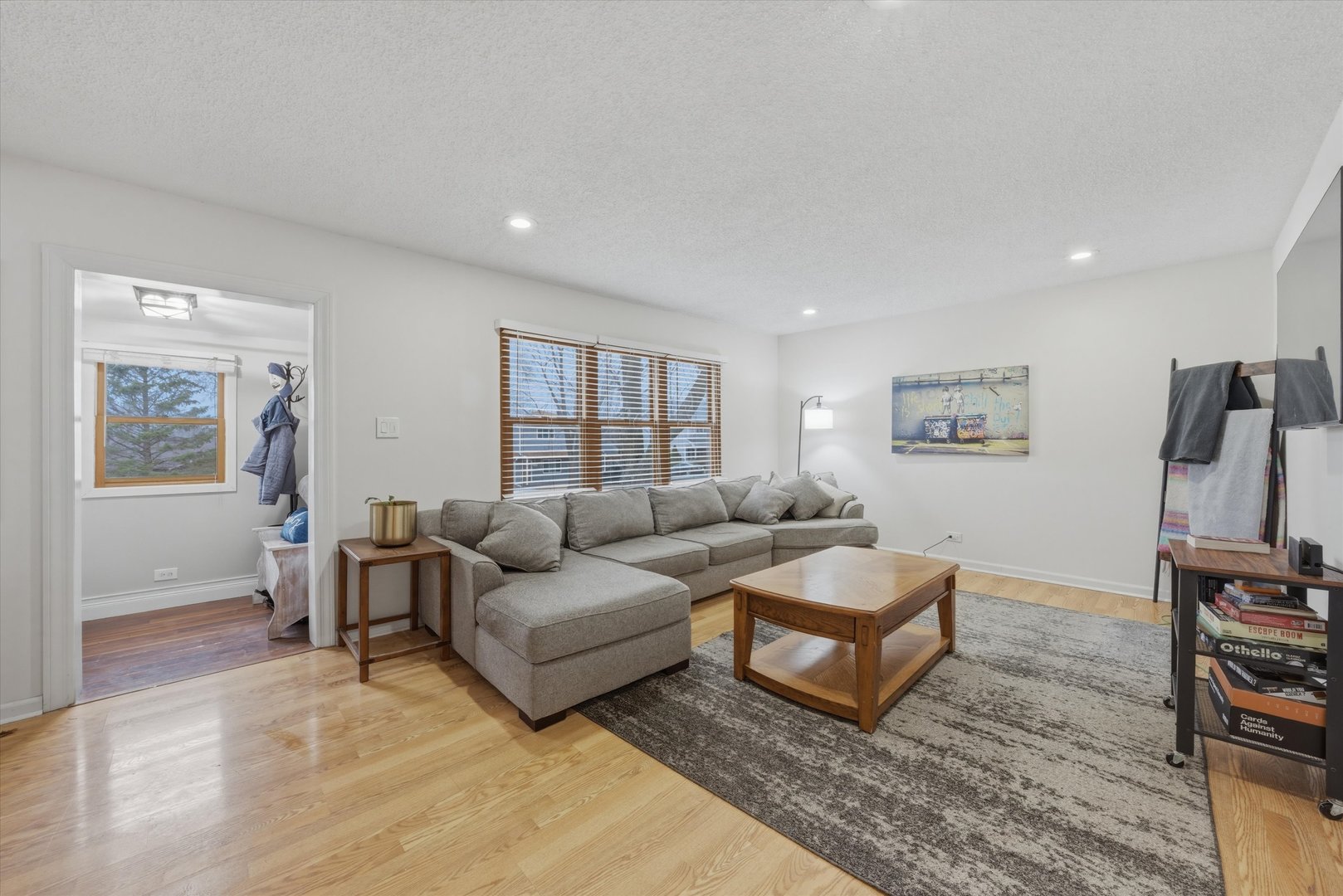 9307 ETHYL Lane, Tinley Park, IL