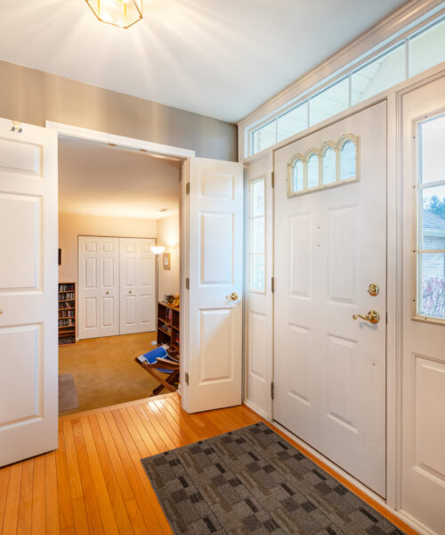 621 Kirkland Drive, Algonquin, IL