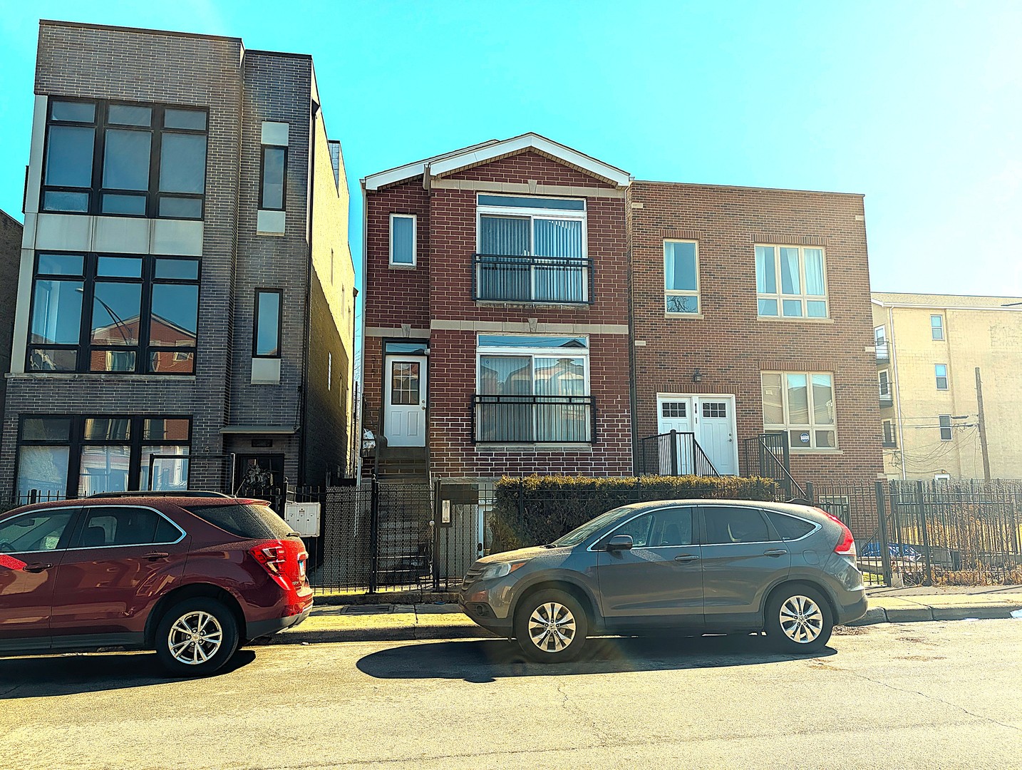 515 S Campbell Avenue #3, Chicago, IL