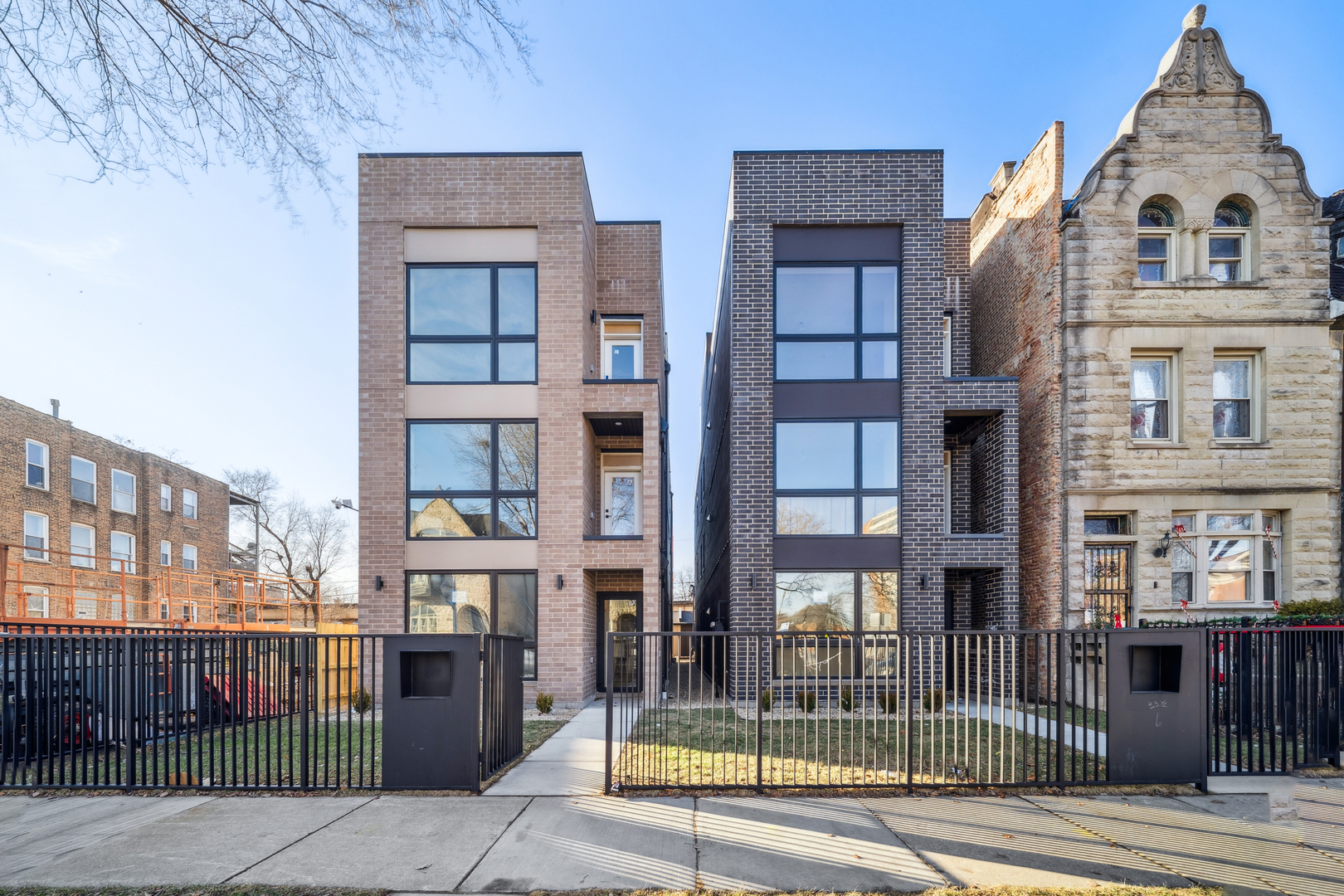 4208 S Calumet Avenue #301, Chicago, IL