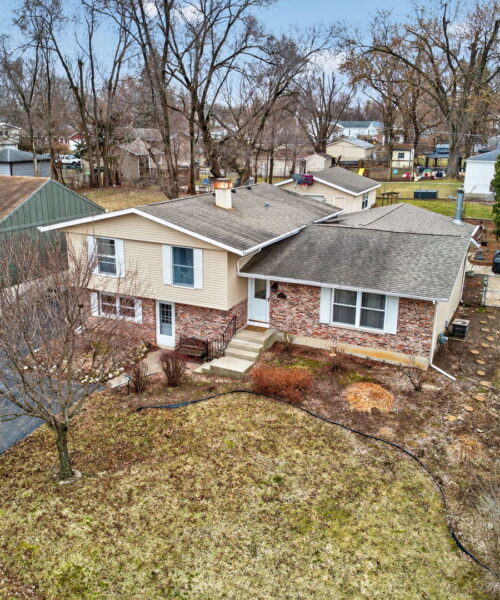 314 Plum Street, Lake In The Hills, IL