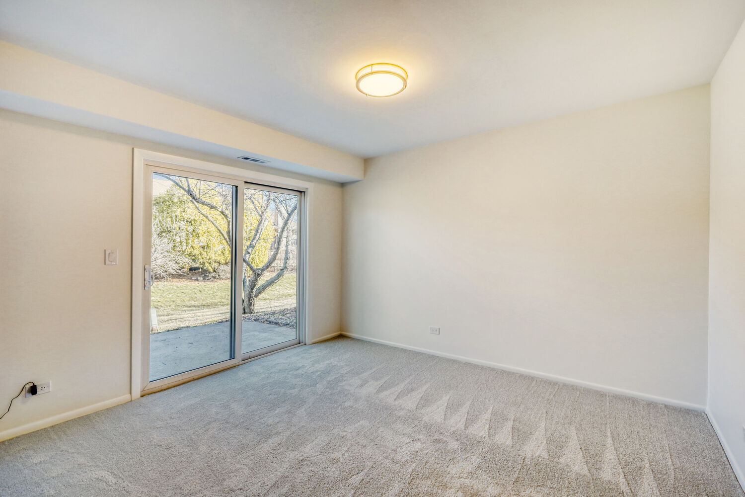 132 White Birch Lane, Westmont, IL