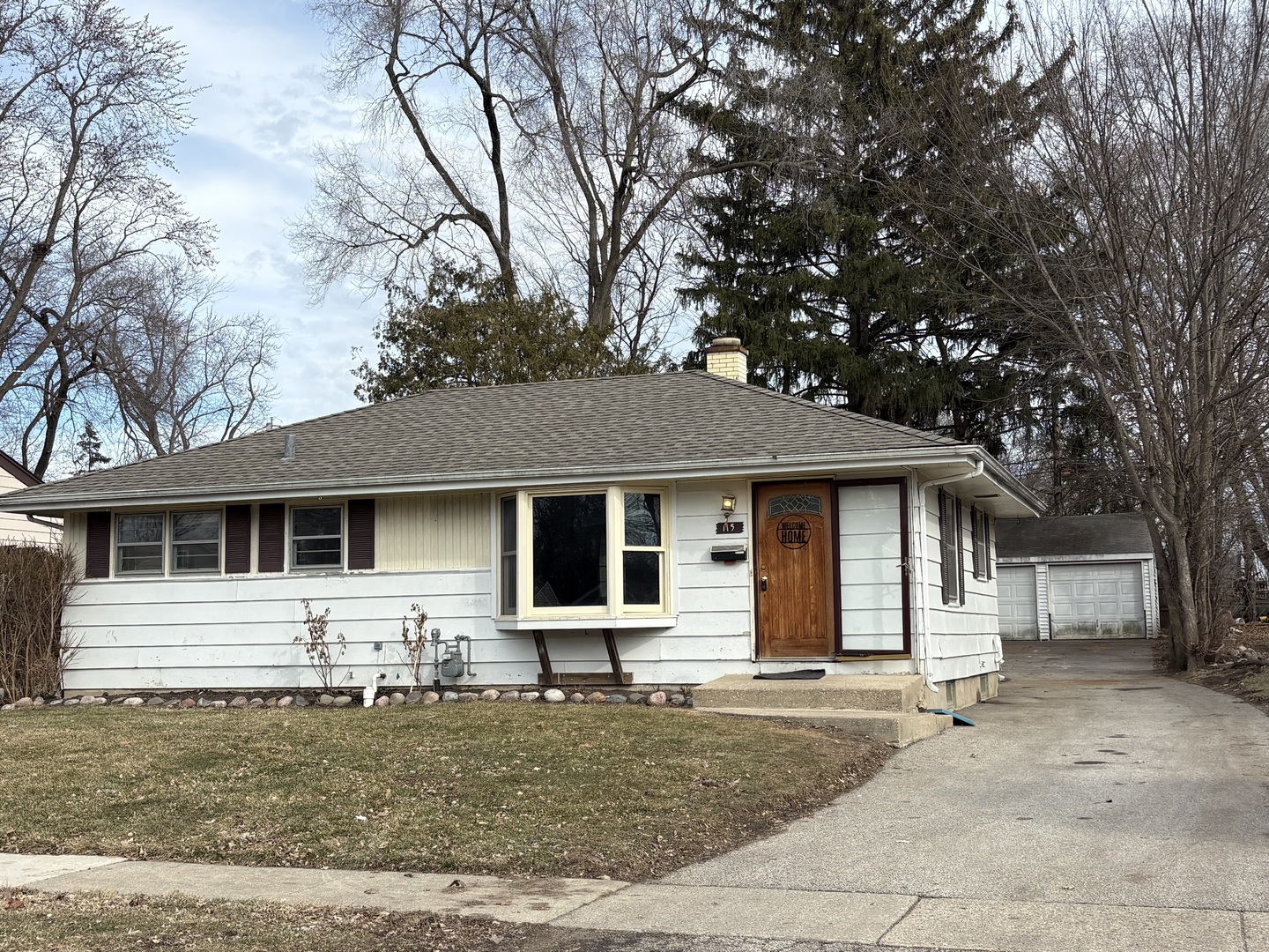 115 N Greenview Avenue, Mundelein, IL