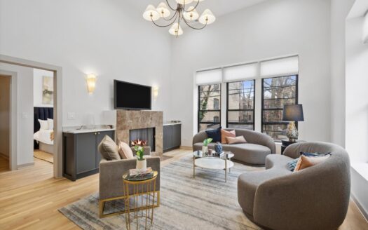 2150 W NORTH Avenue #7, Chicago, IL