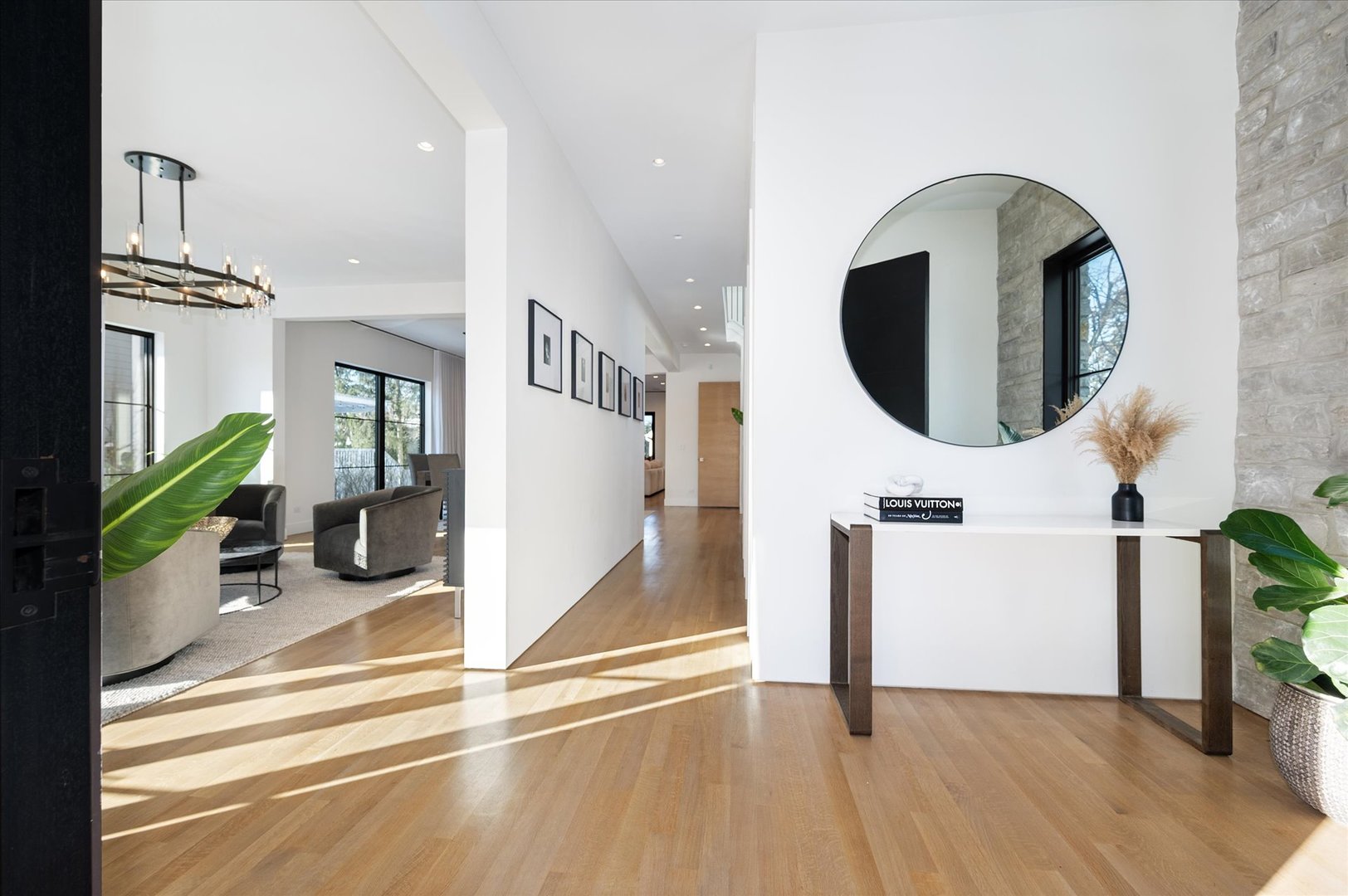 176 S Arlington Avenue, Elmhurst, IL