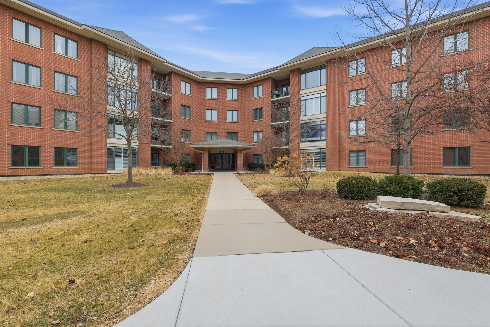875 E 22nd Street #410, Lombard, IL