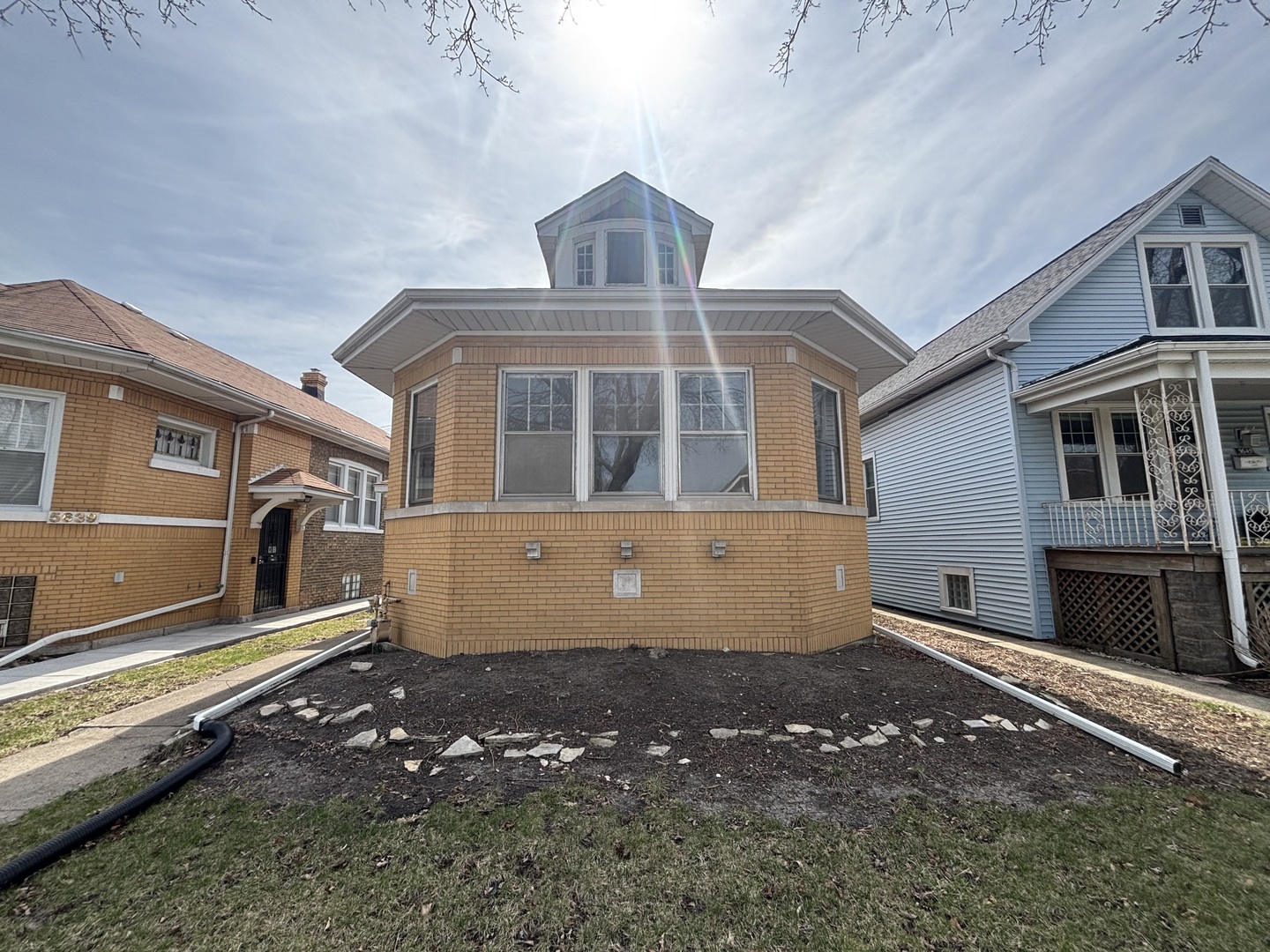 5641 W Patterson Avenue, Chicago, IL