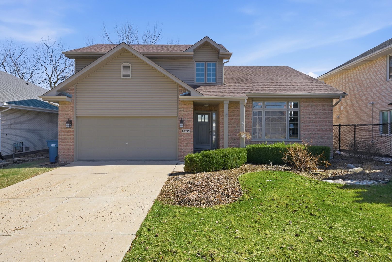 10749 S COOK Avenue, Oak Lawn, IL