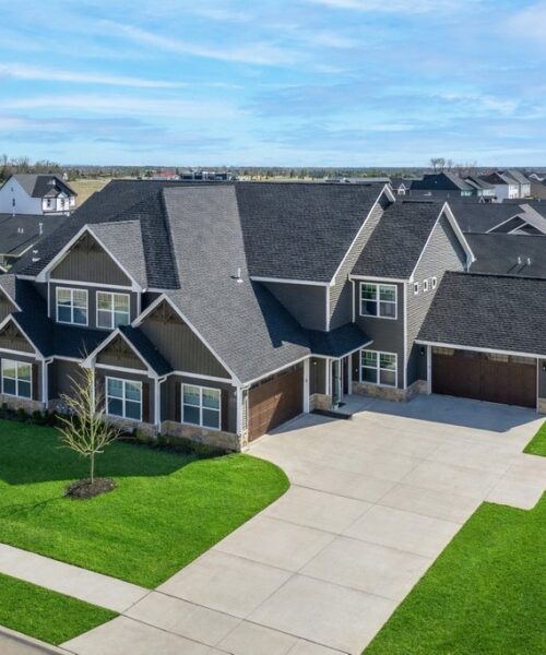 3085 Shanes Way, Bettendorf, IA