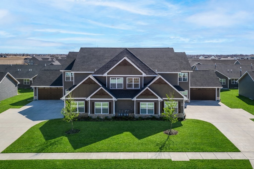 3085 Shanes Way, Bettendorf, IA