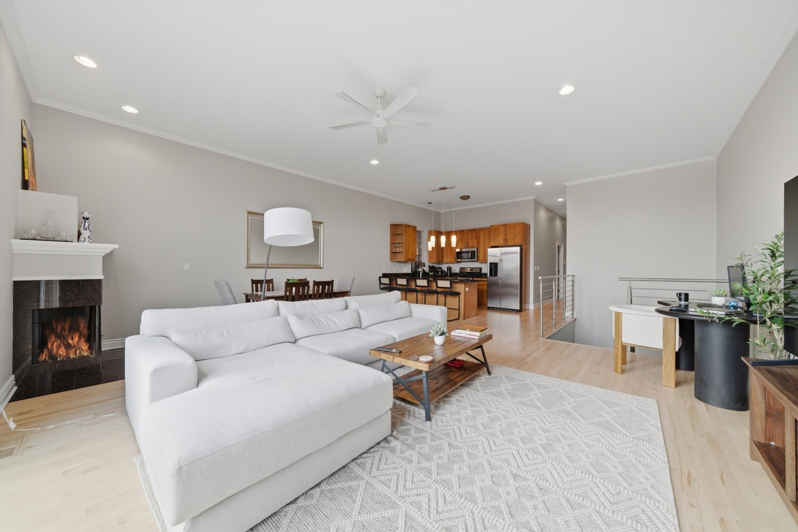 2538 W Chicago Avenue #4, Chicago, IL