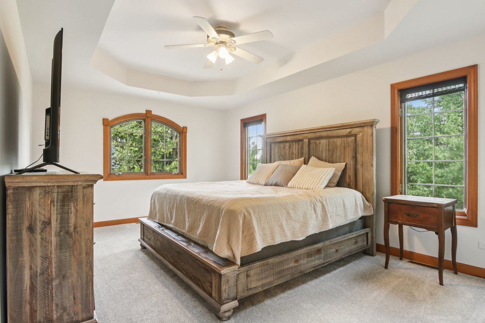 44W552 Volkening Circle, Hampshire, IL