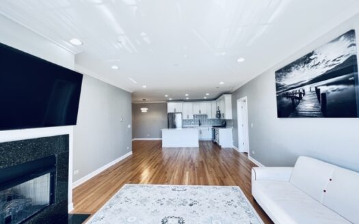 5321 N LINCOLN Avenue #2E, Chicago, IL