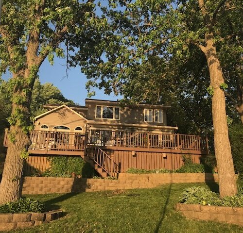 4713 E Lake Shore Drive, Wonder Lake, IL