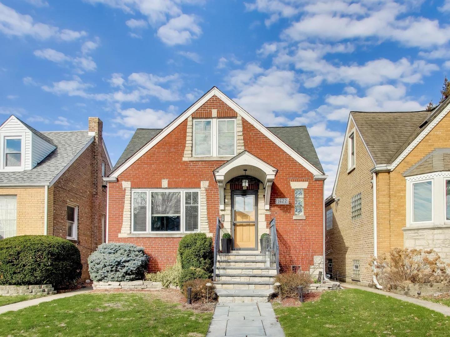 1622 N 75th Avenue, Elmwood Park, IL