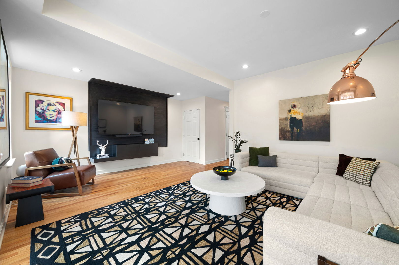 4717 N BEACON Street #3S, Chicago, IL