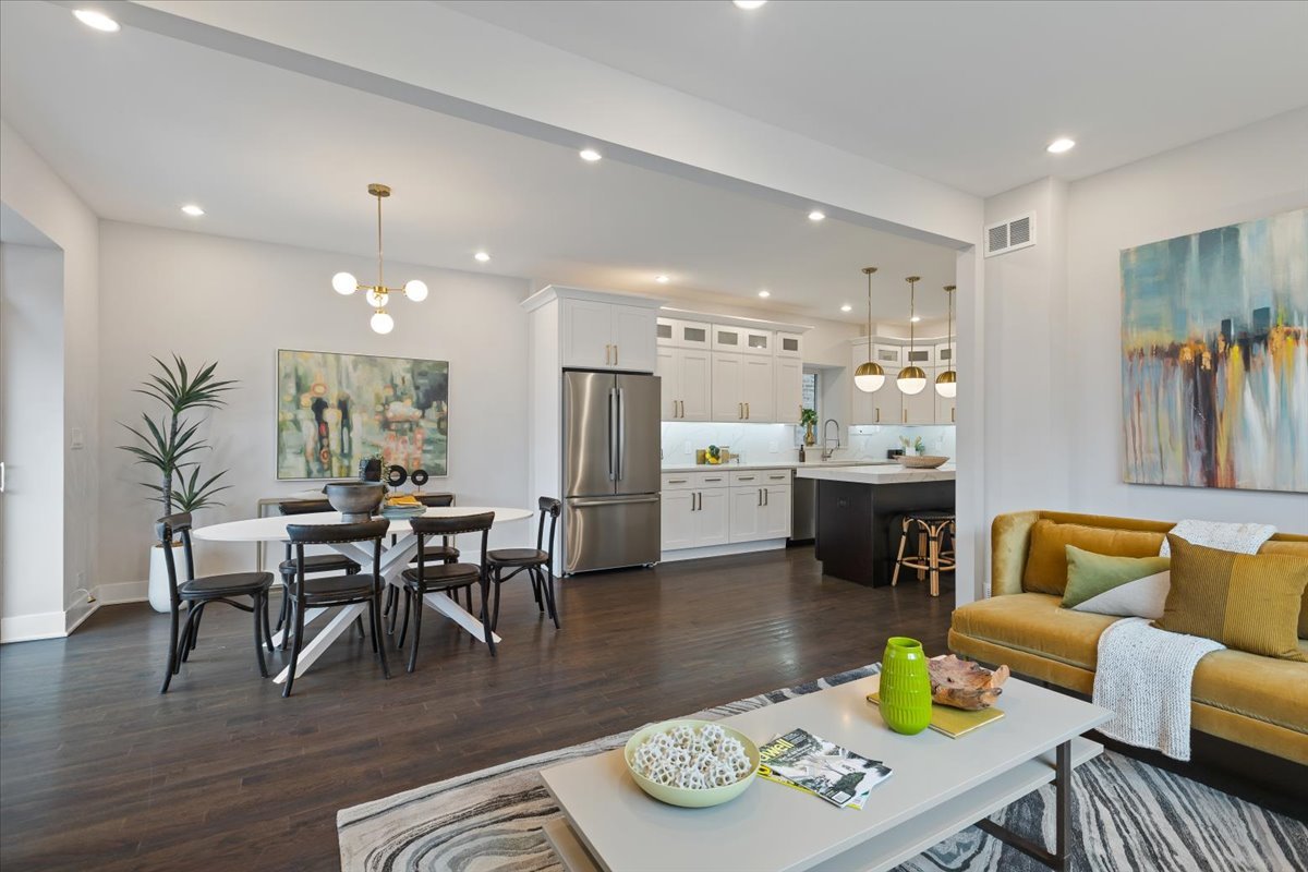 3346 W Cullom Avenue, Chicago, IL